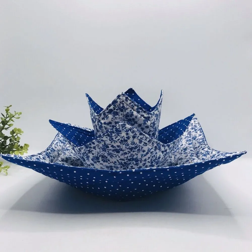3 Piece Set Microwave Cozies, Reversible Colonial Blue Floral, Plate, Bowl, Pint